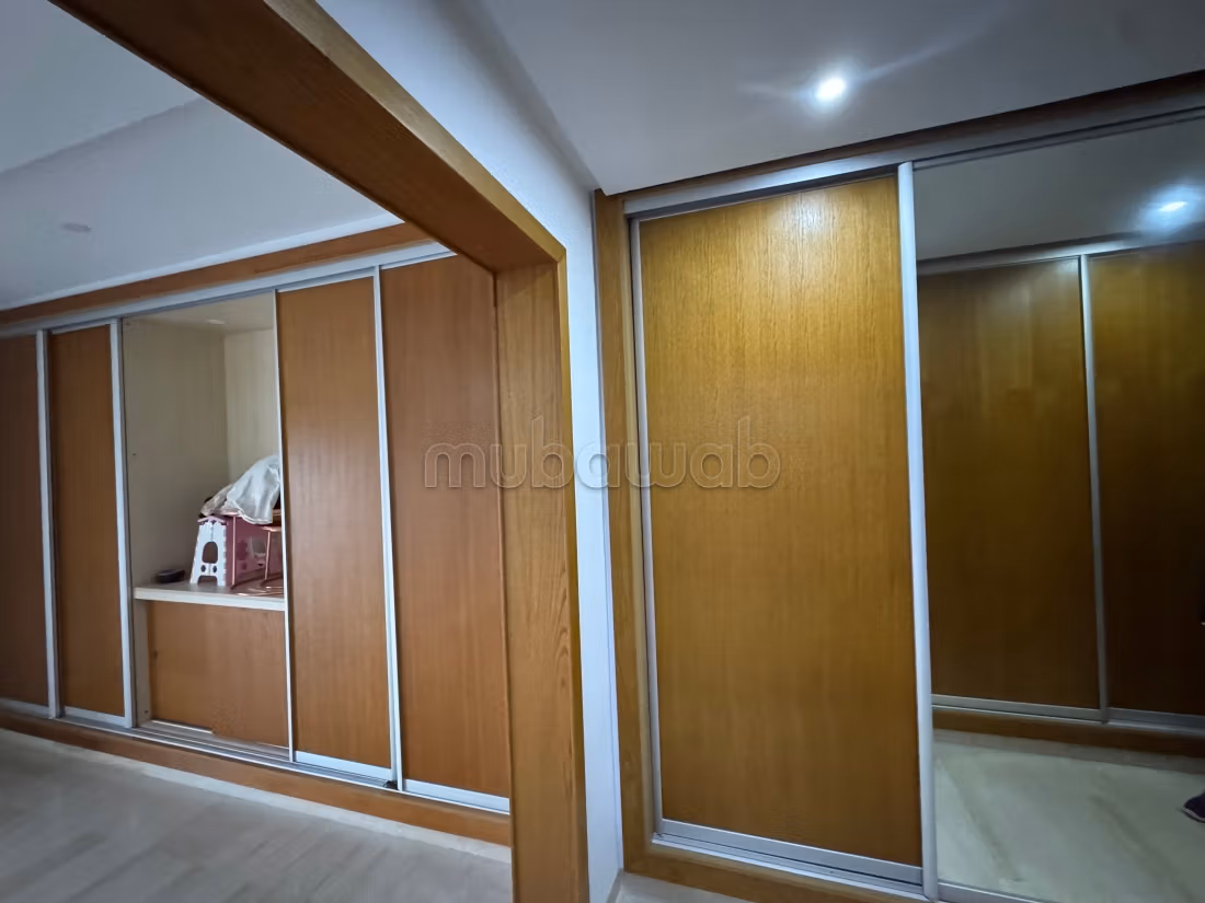 Fabulous house for rent in La Soukra. 3 beautiful rooms. Soundproofing, Secured door