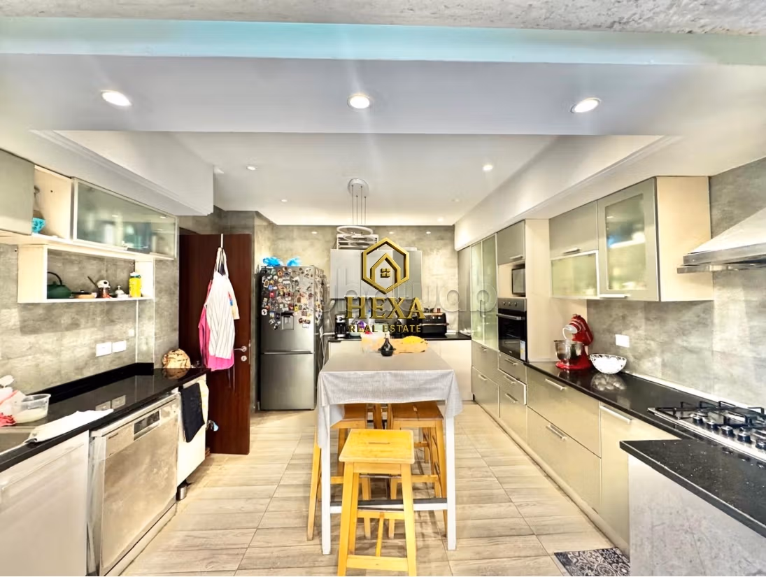 Villa S4 avec piscine à La Marsa