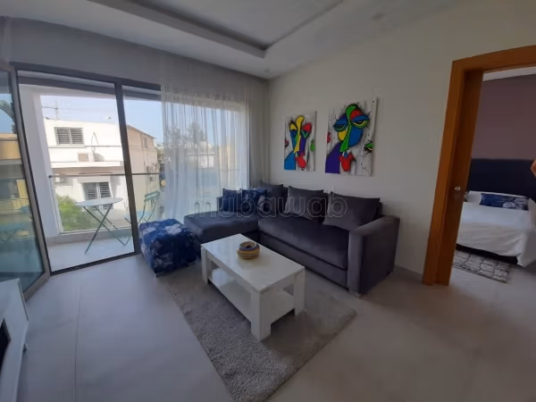 شقة رائعة للإيجار بالوازيس. 2 قطع مريحة