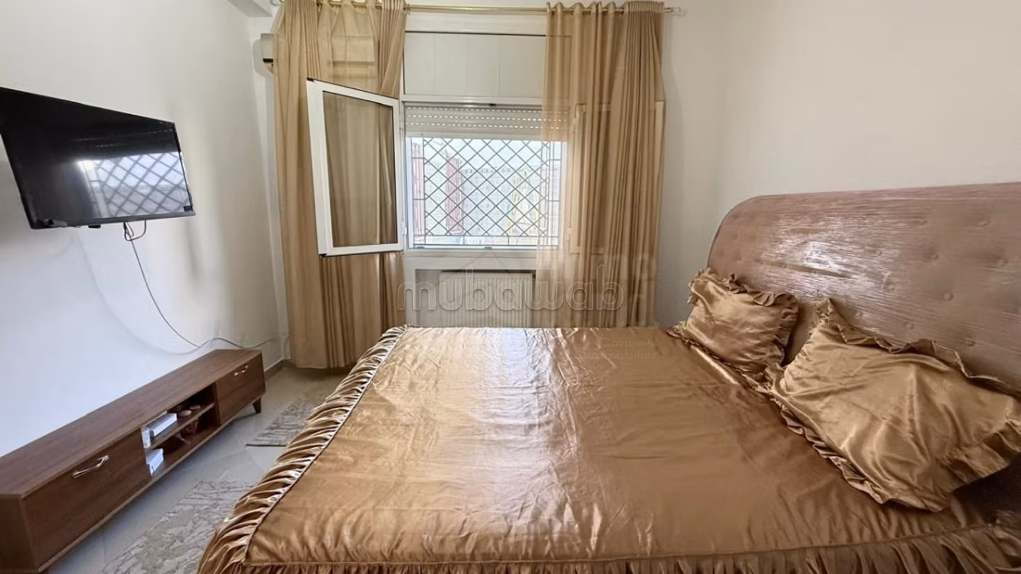 Villa de 240 m² sur terrain de 499m² à cité sahafa ghazela