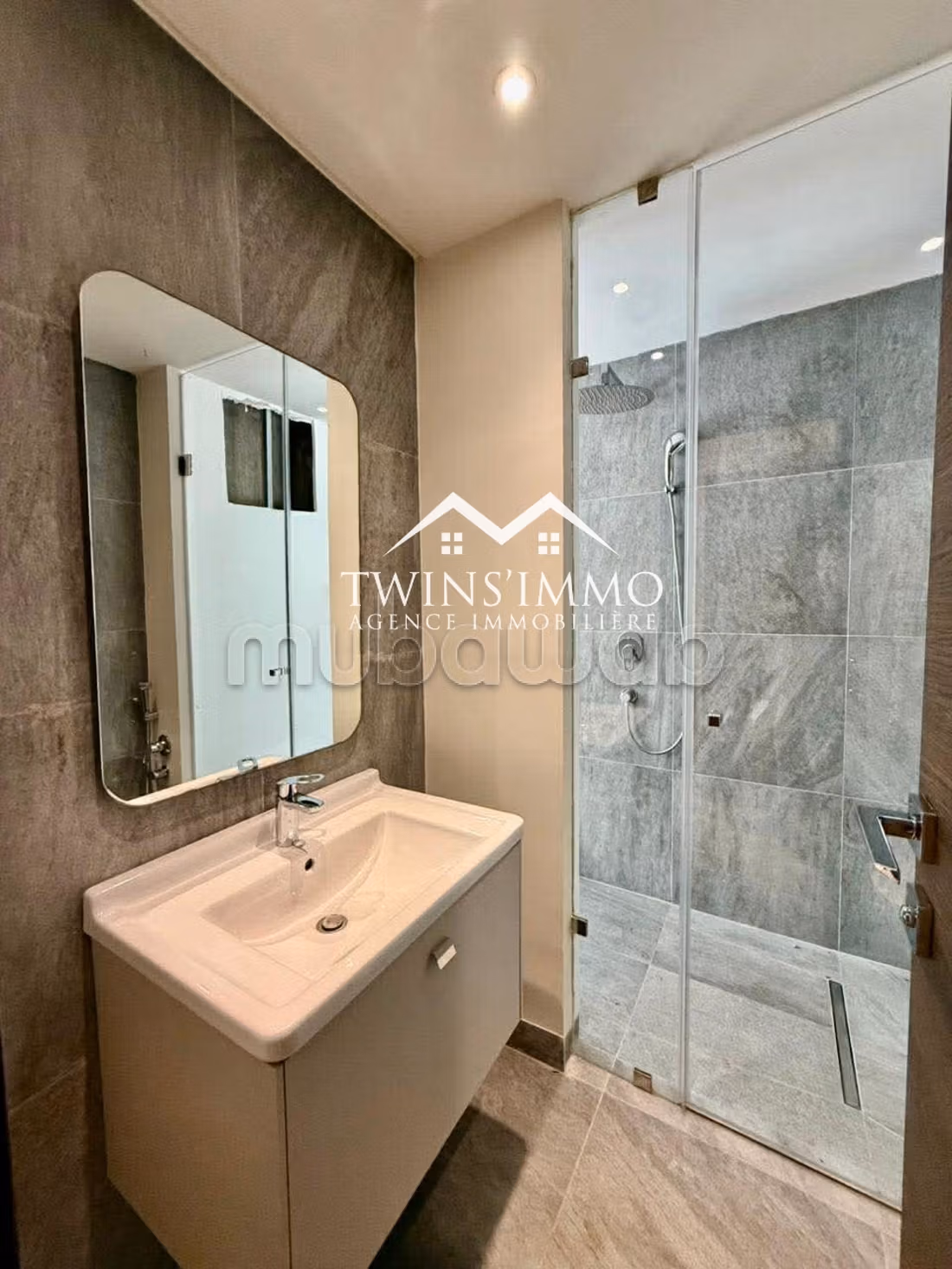 Appartamento arredato con piscina a Gammarth