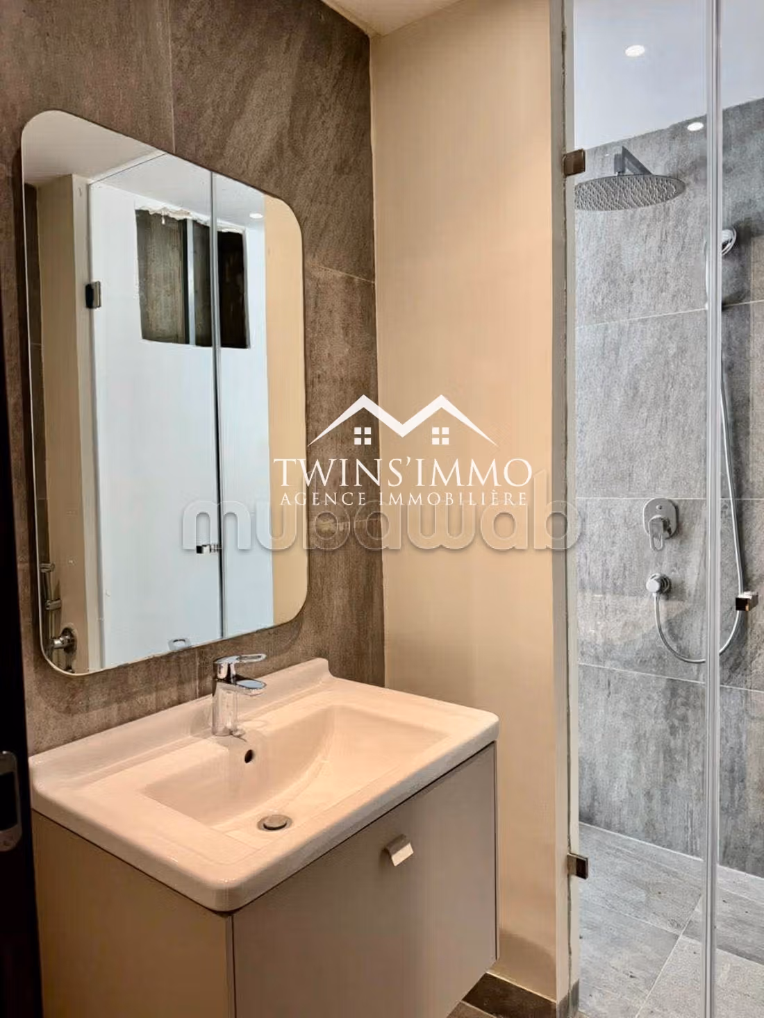 Appartamento arredato con piscina a Gammarth