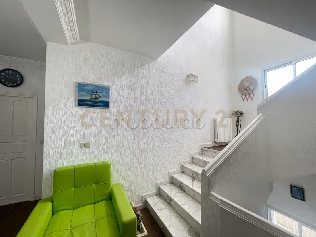 For sale S6 villa in Ennasr 2