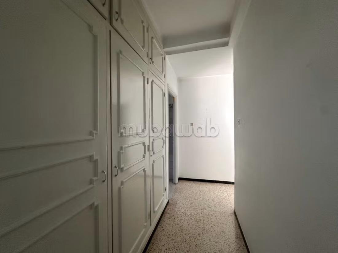 A vendre une villa à Mutuelle ville usage bureau