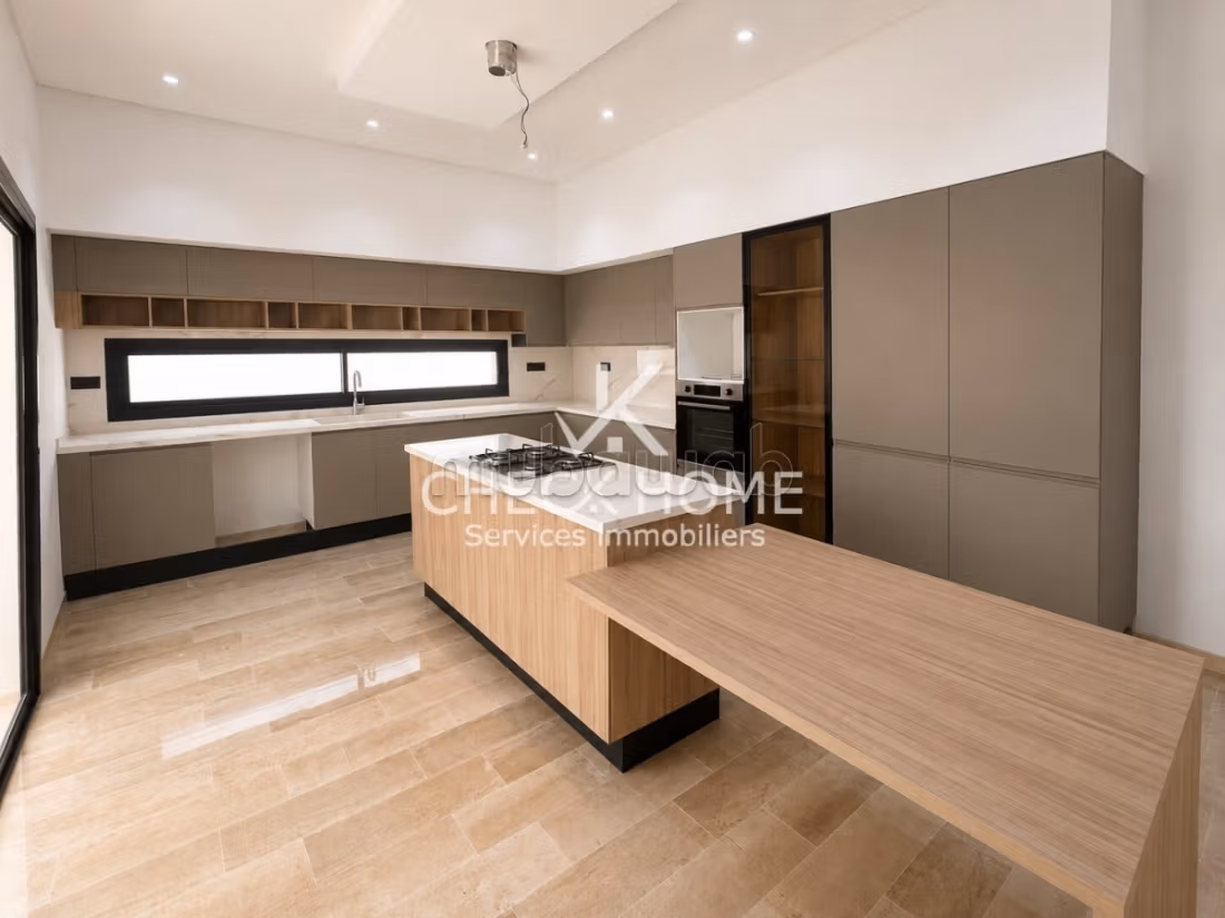 A vendre villa s4 luxe à Besbessia Hammamet