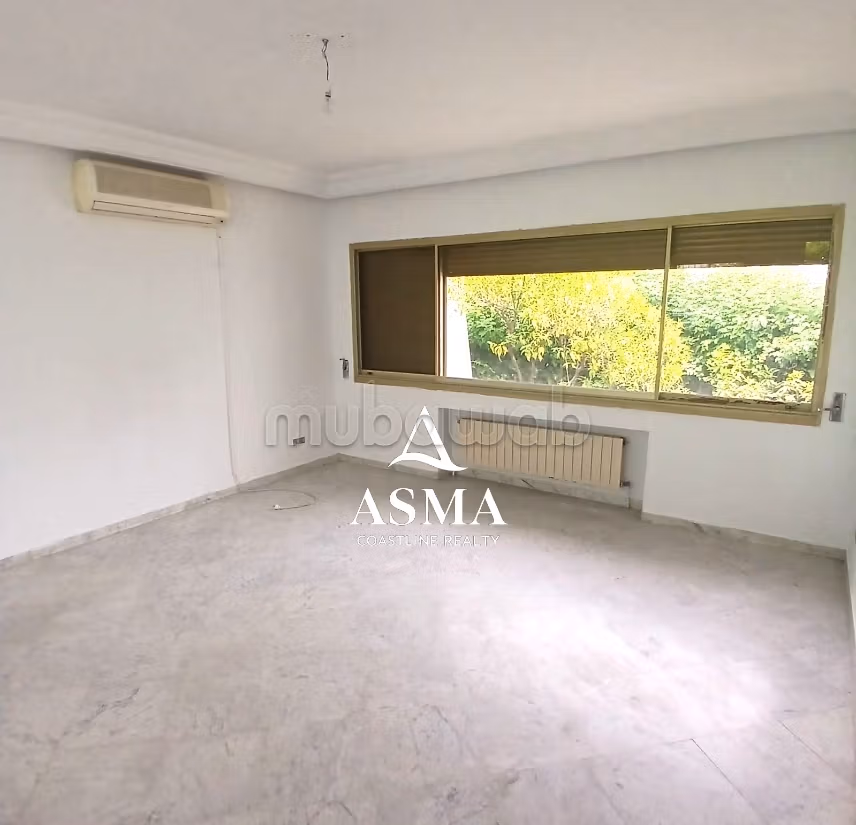Villa in vendita a El Menzah 9