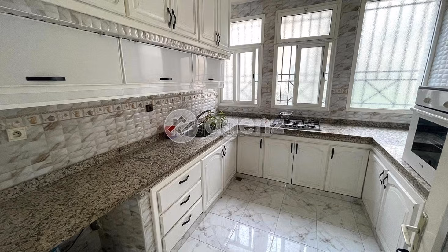 Appartement à vendre 68 m², 2 chambres Quartier Cheminots Casablanca