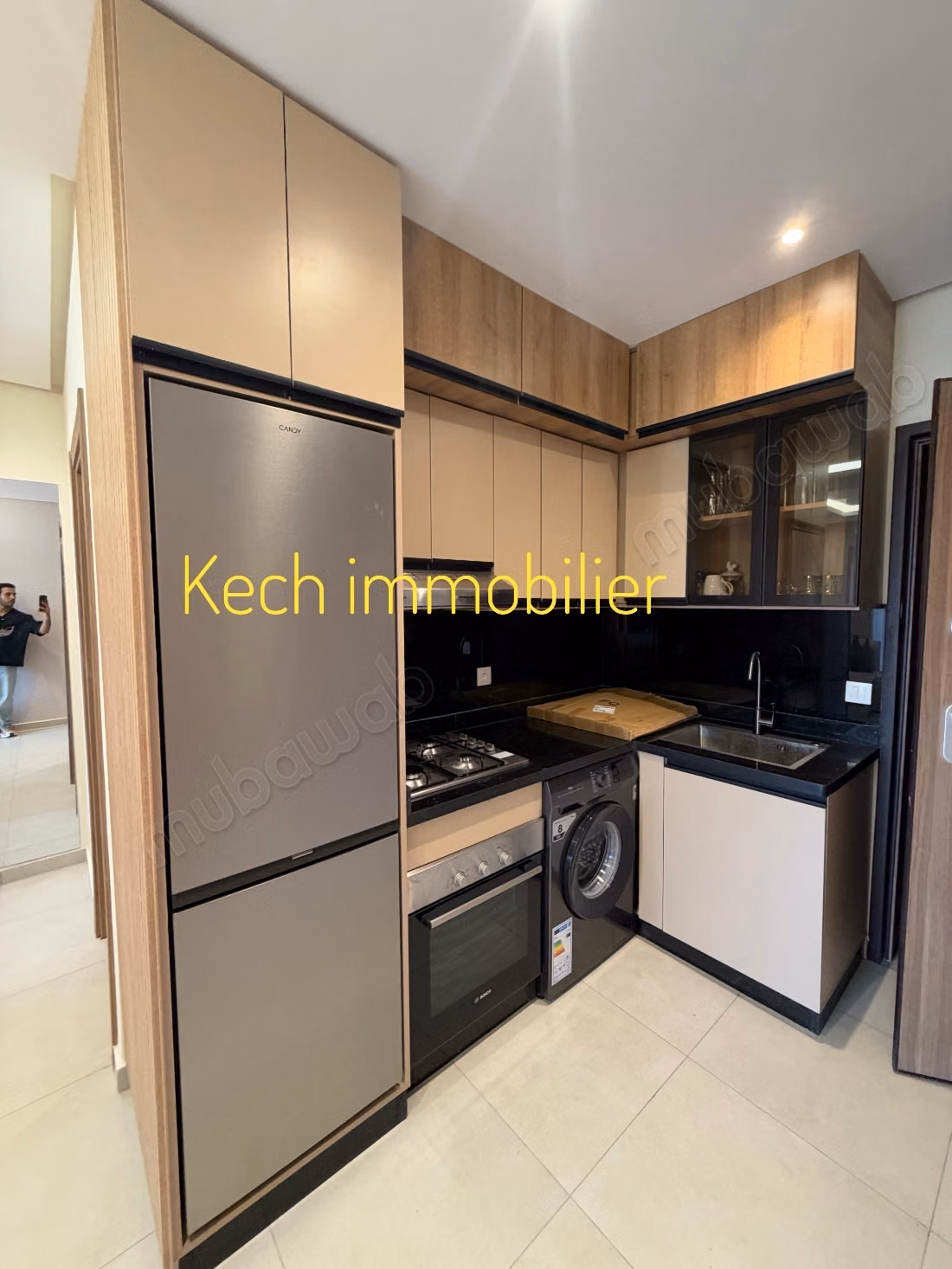 Mooie nieuwe gemeubileerde eenkamerappartement
