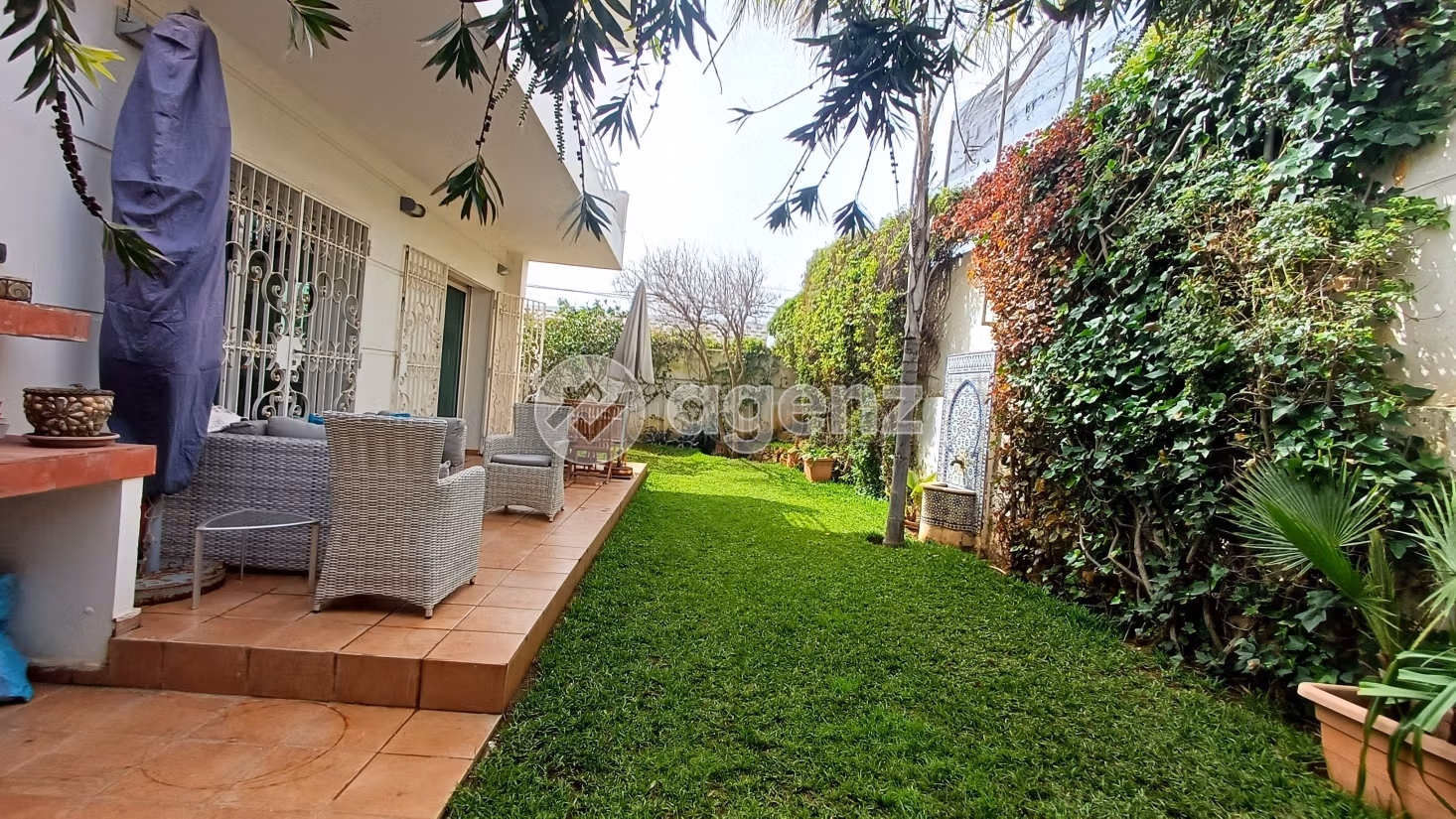 Villa à vendre 315 m², 3 chambres Harhoura Skhirate Témara