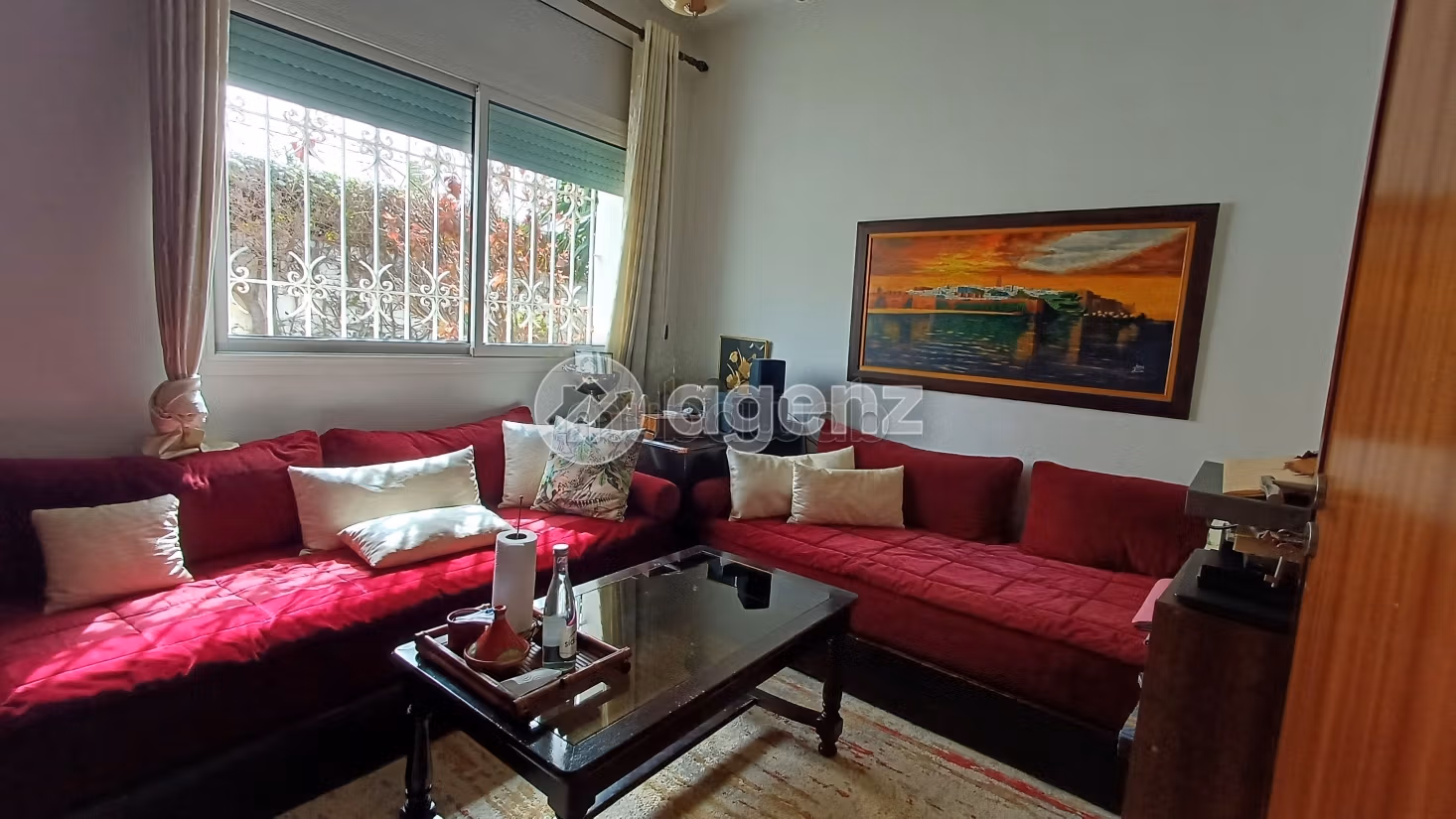 Villa à vendre 315 m², 3 chambres Harhoura Skhirate Témara