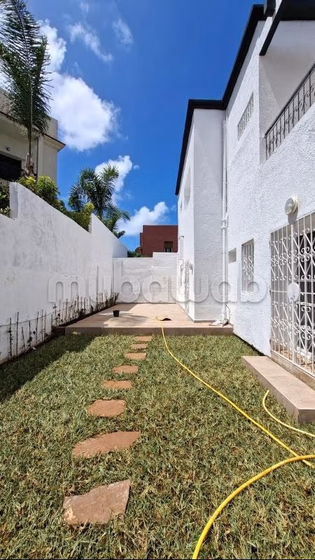 Villa 500 m² Impasse CIL calme 4 chambres