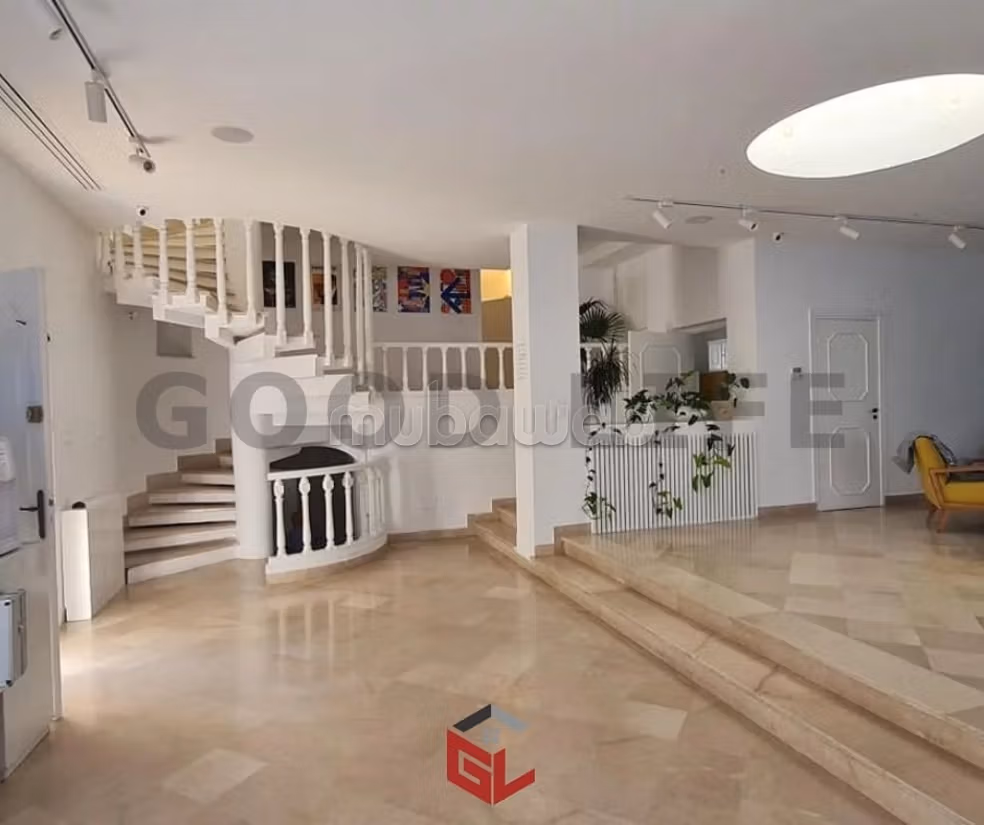 A Vendre Villa Coloniale à Mutuelle ville