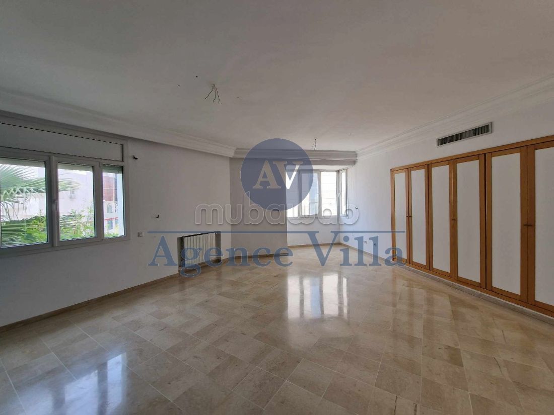 For rent S5 in Lac 1