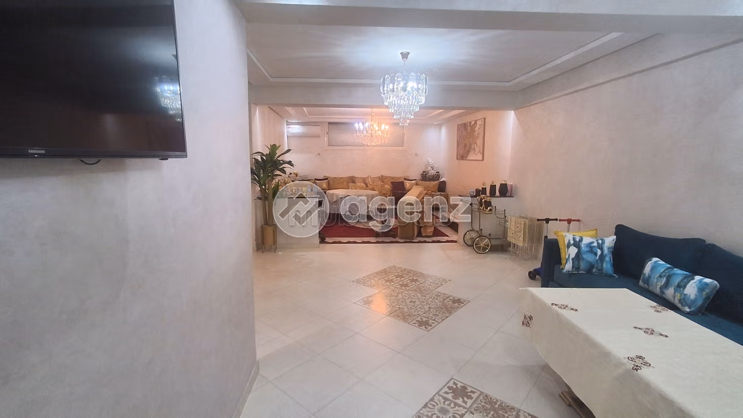 Duplex à vendre 234 m², 4 chambres Hay Hassani Casablanca