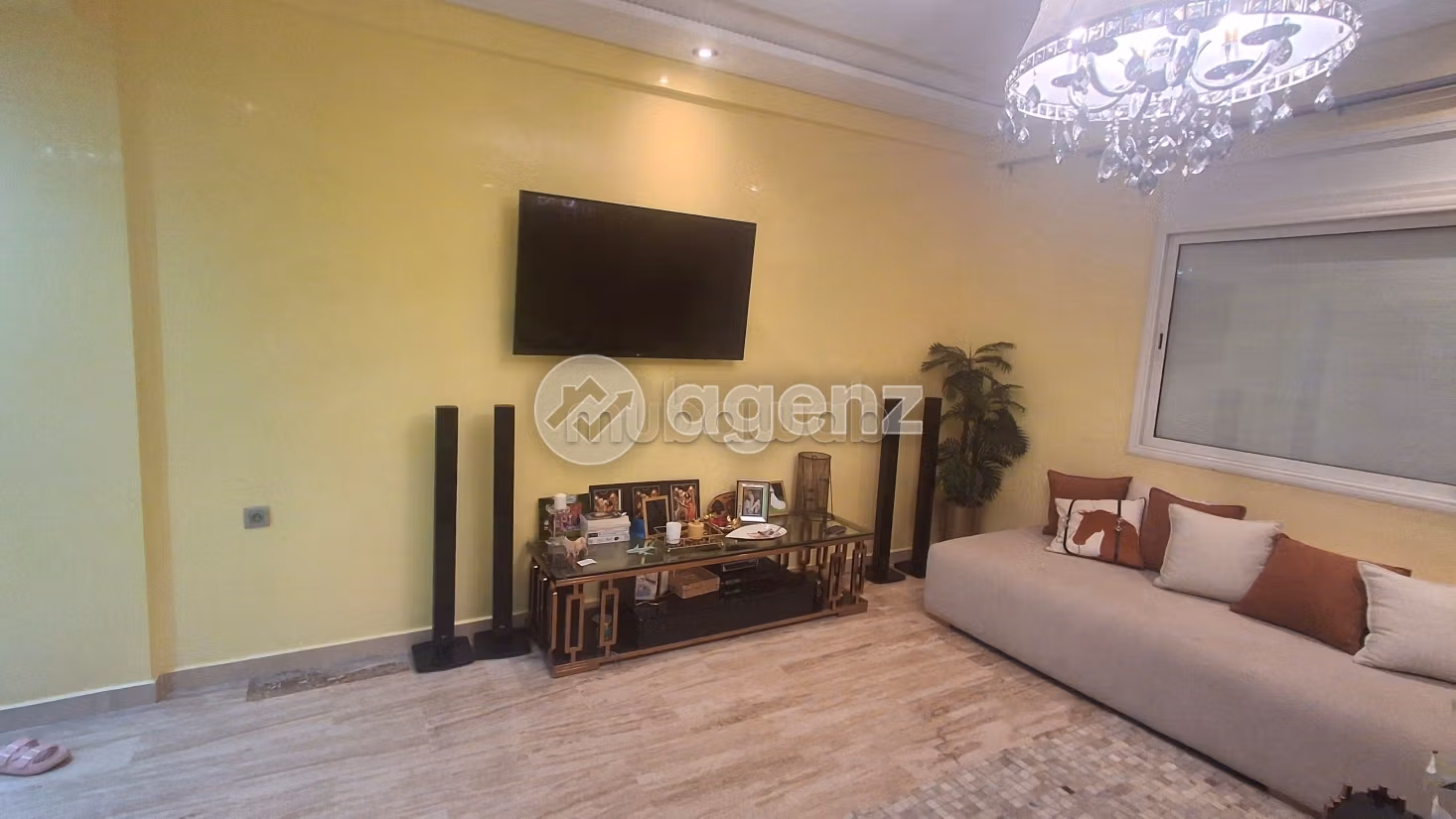 Duplex à vendre 234 m², 4 chambres Hay Hassani Casablanca
