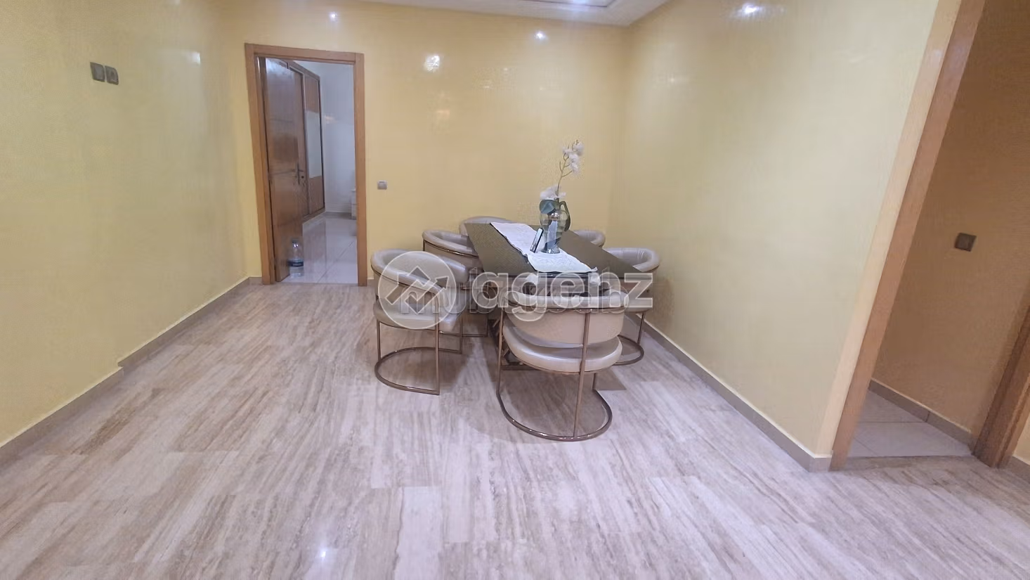 Duplex à vendre 234 m², 4 chambres Hay Hassani Casablanca