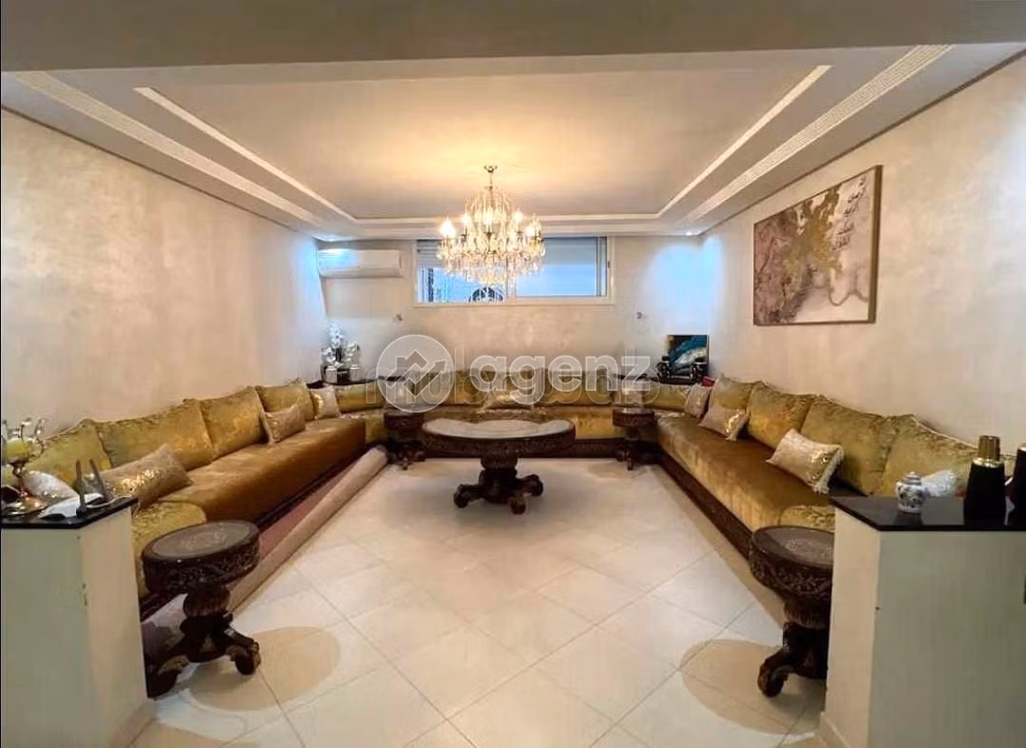 Duplex à vendre 234 m², 4 chambres Hay Hassani Casablanca