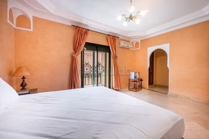Villa Élégante et Spacieuse à Targa – Idéale Famille