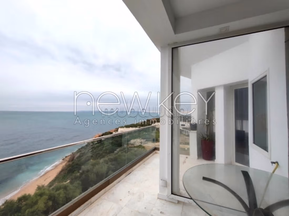 Superbe appartement plein vue mer