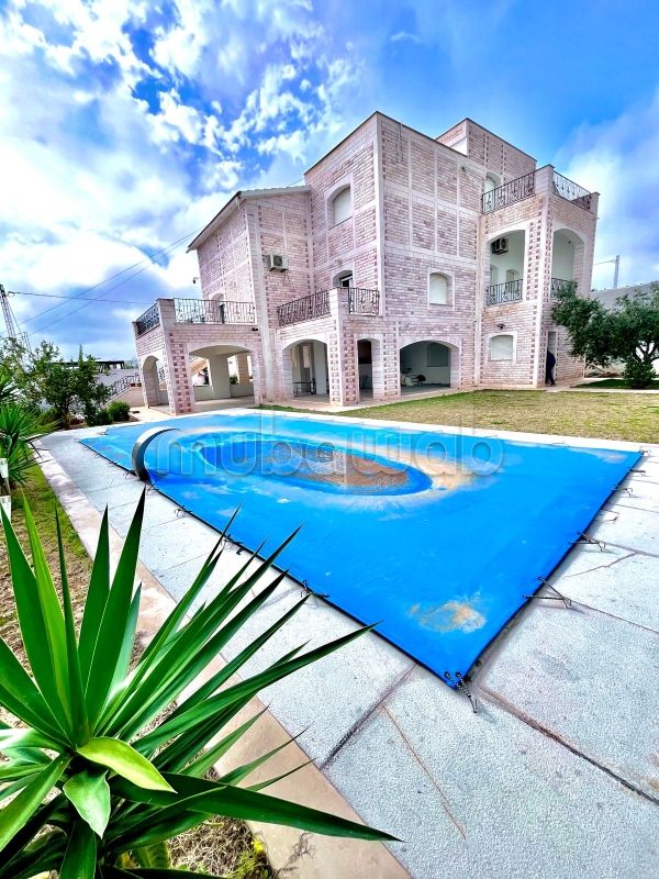 Villa à vendre à Sidi Hammed