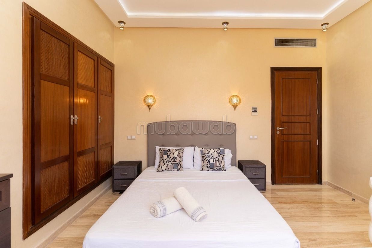 Casa amueblada en venta