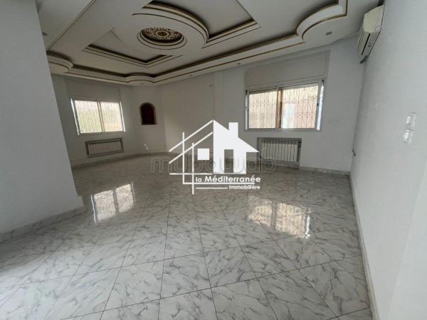 For rent S4 in Jardin de Carthage