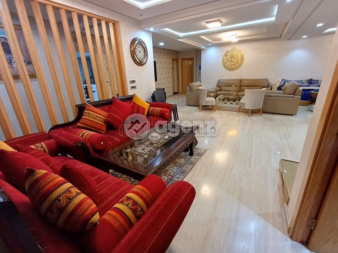 Appartment te koop van 200 m², 4 slaapkamers La Gironde Casablanca