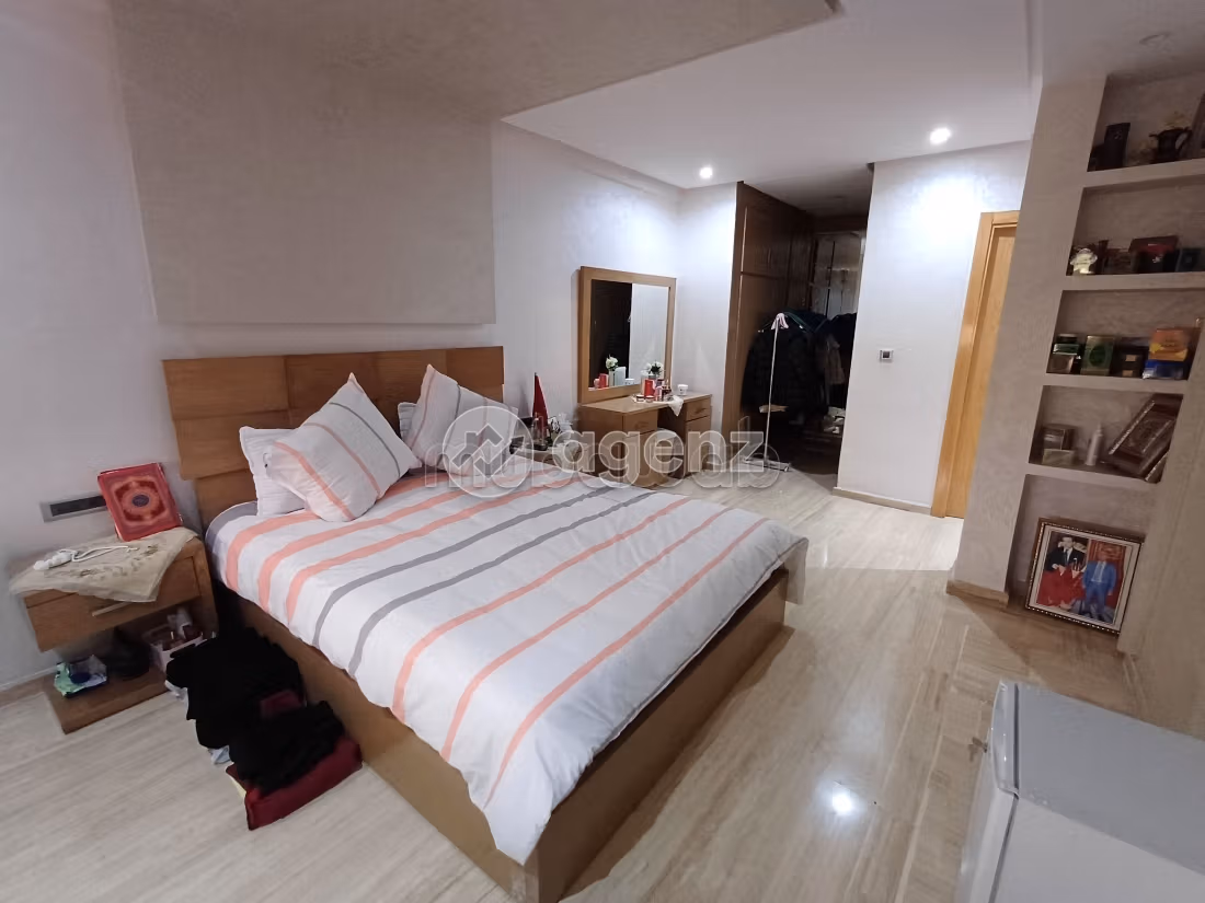Appartment te koop van 200 m², 4 slaapkamers La Gironde Casablanca