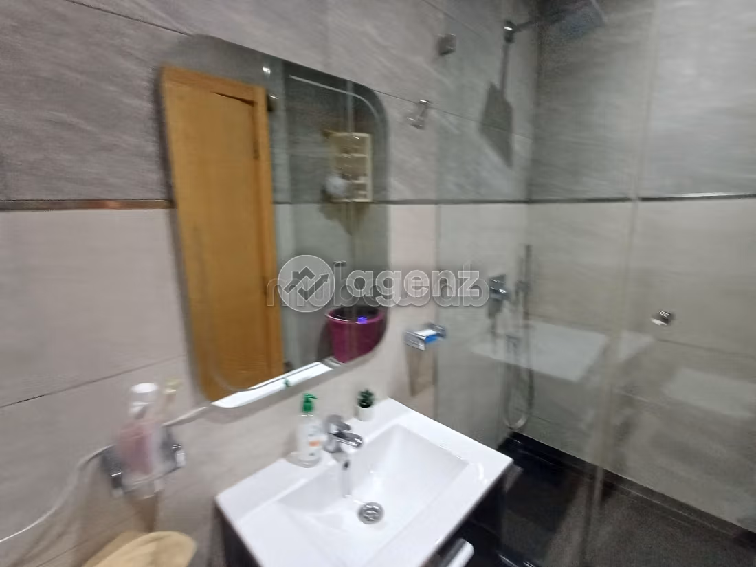 Appartment te koop van 200 m², 4 slaapkamers La Gironde Casablanca