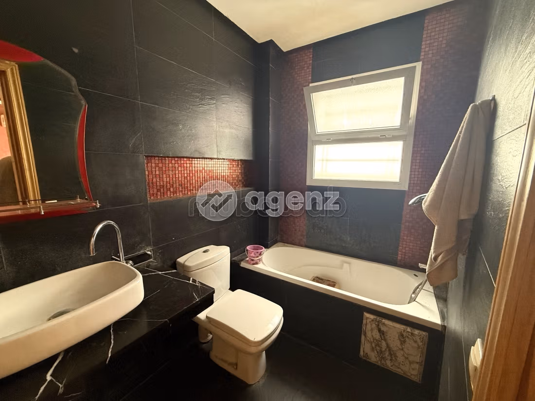 Villa à vendre 193 m², 4 chambres Hermitage Casablanca