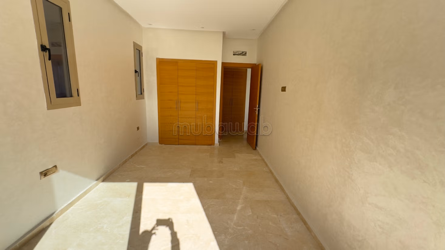 Appartement studio 1 chambre vide à louer en longue durée Marrakech argan piscine collective — 4