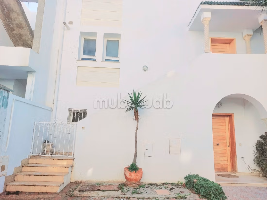 In affitto superbo duplex 150 m2 La Marsa