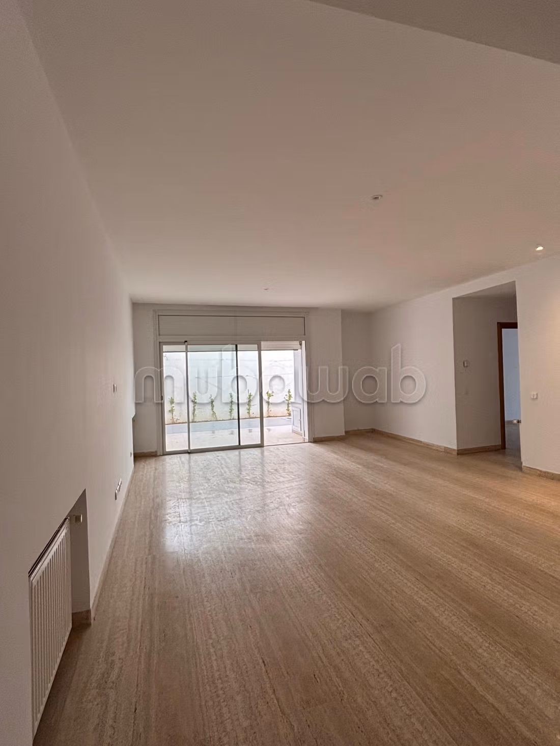 Appartement à la marsa location avec jardin
