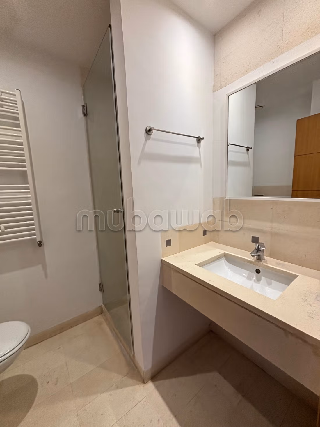 Appartement à la marsa location avec jardin