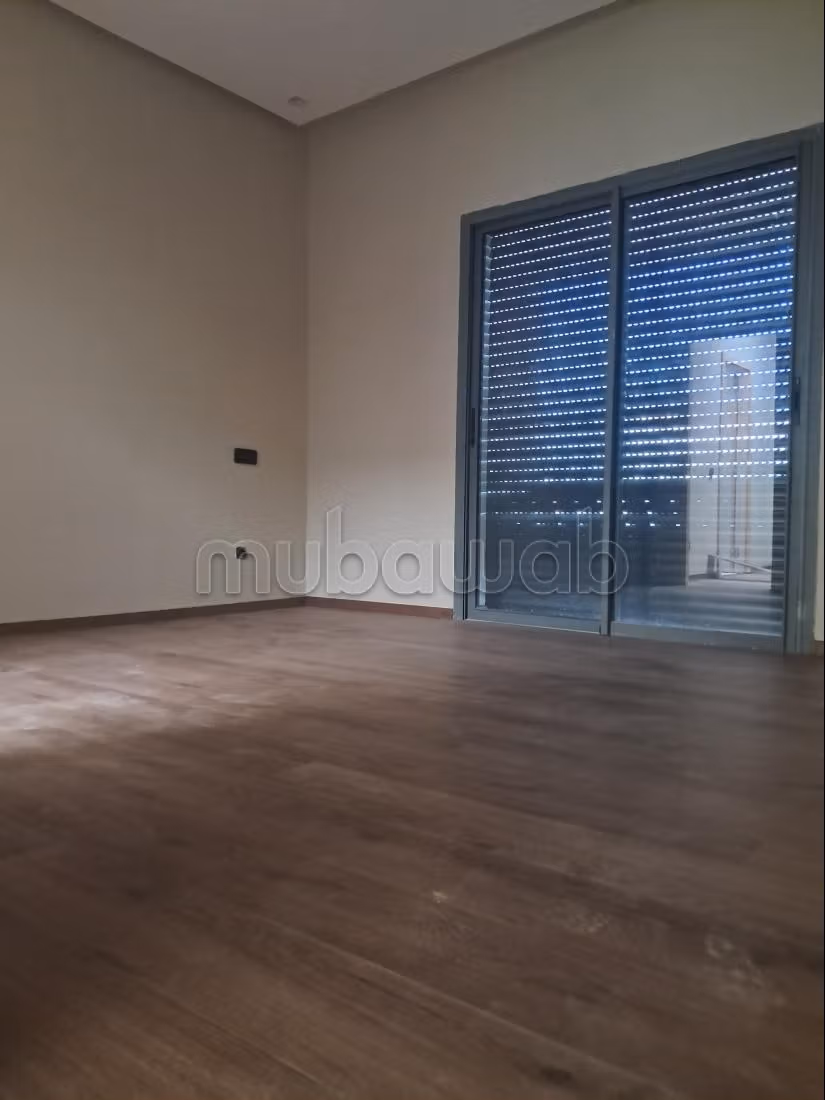 Triplex 264 m a vendre a harhoura