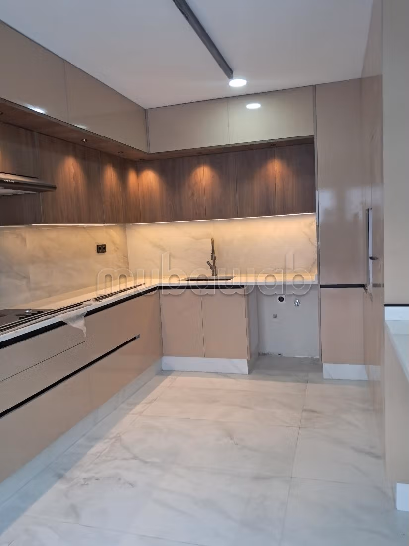 Triplex 264 m a vendre a harhoura