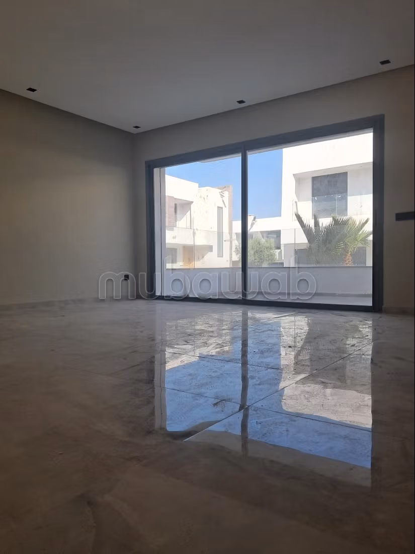 Triplex 264 m a vendre a harhoura