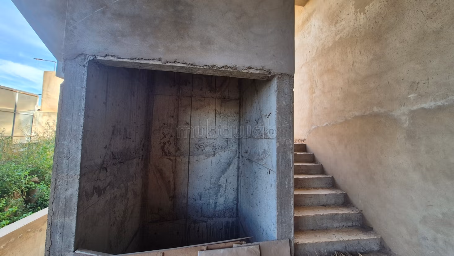 Bâtiment commercial 1er Macdo Darb