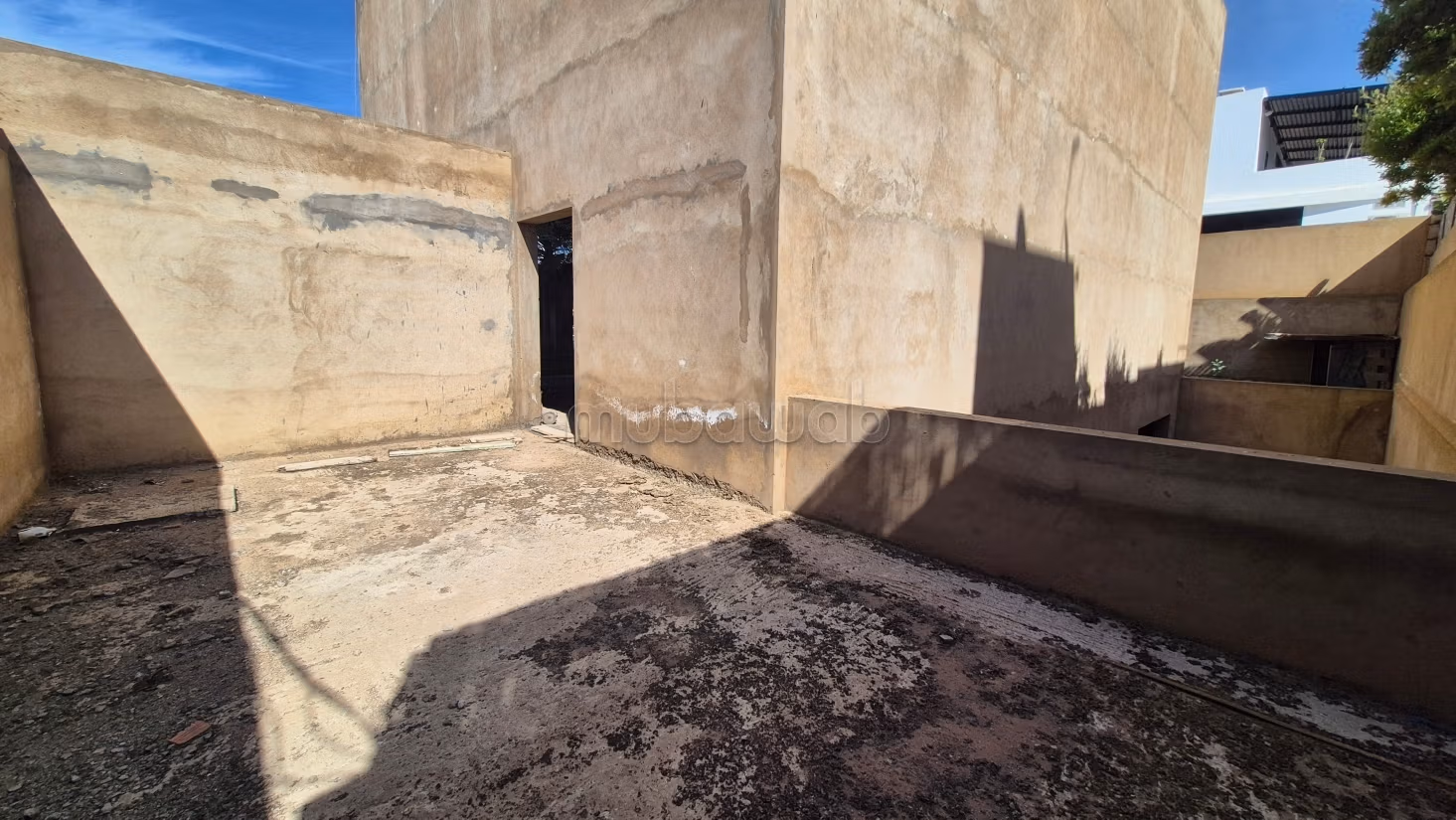Bâtiment commercial 1er Macdo Darb