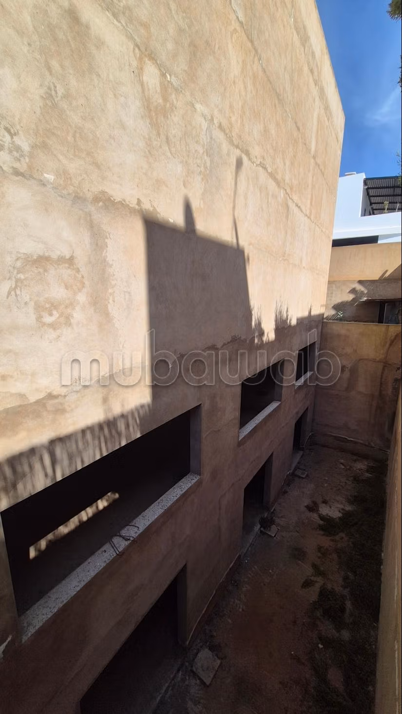 Bâtiment commercial 1er Macdo Darb