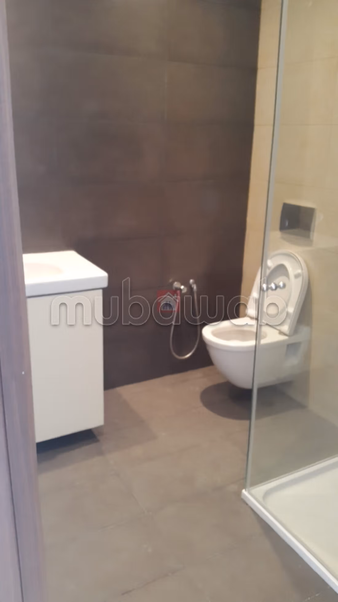 Luxury and Comfortable Penthouse for Sale with Pool in