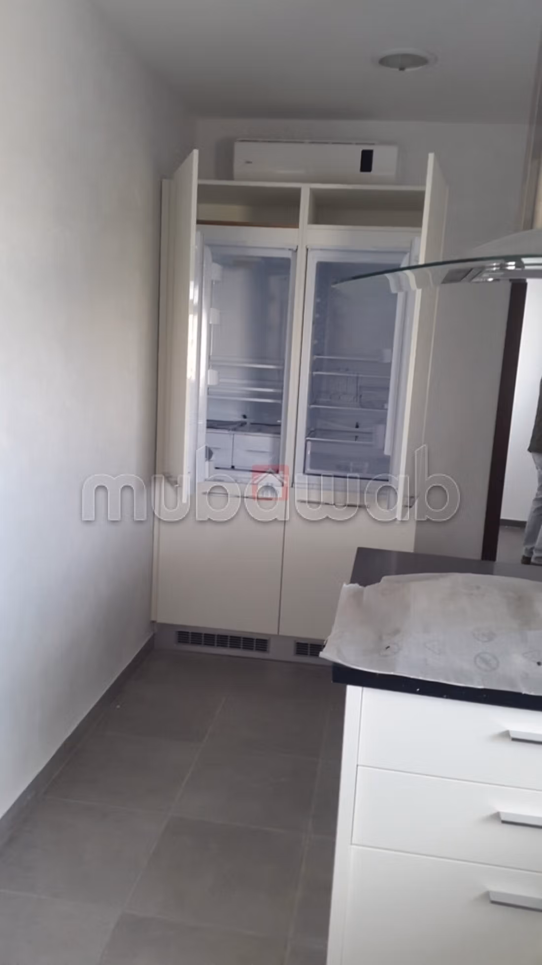 Luxury and Comfortable Penthouse for Sale with Pool in