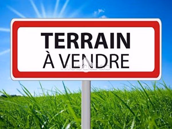 Terrain habitation ind. En vente