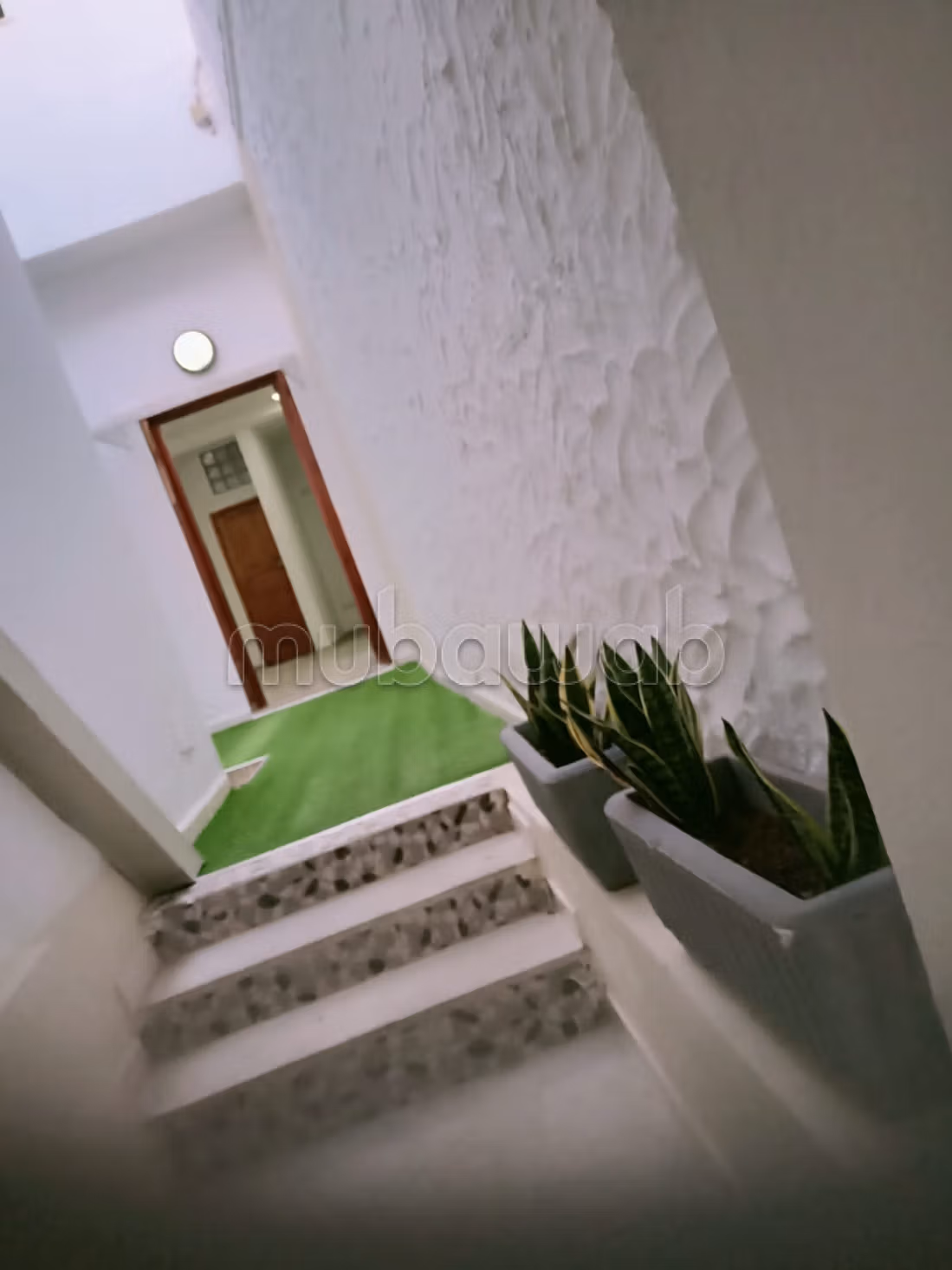 Proprietà in vendita a Ben Arous. 8 camere da letto. Terrazzo e garage