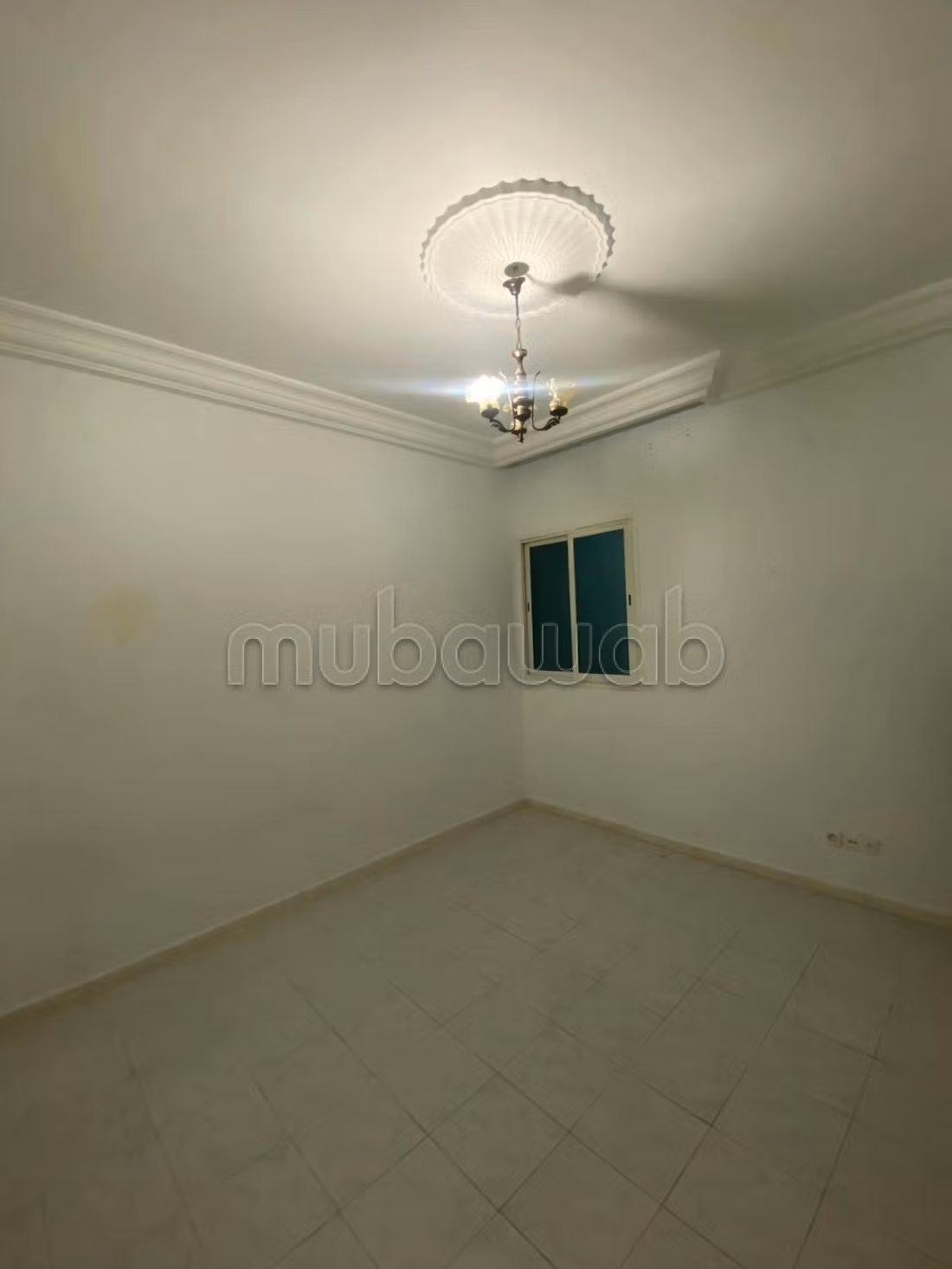 Small R3 building for sale