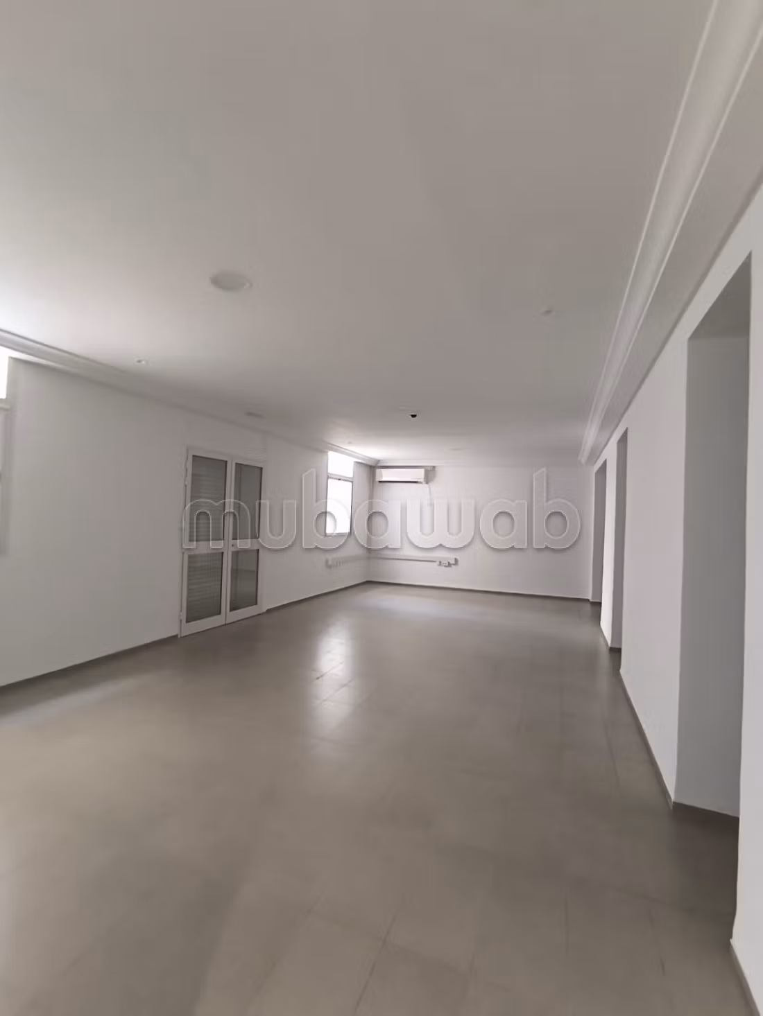 Ummeuble Usage Bureautique Rue cameroun Tunis