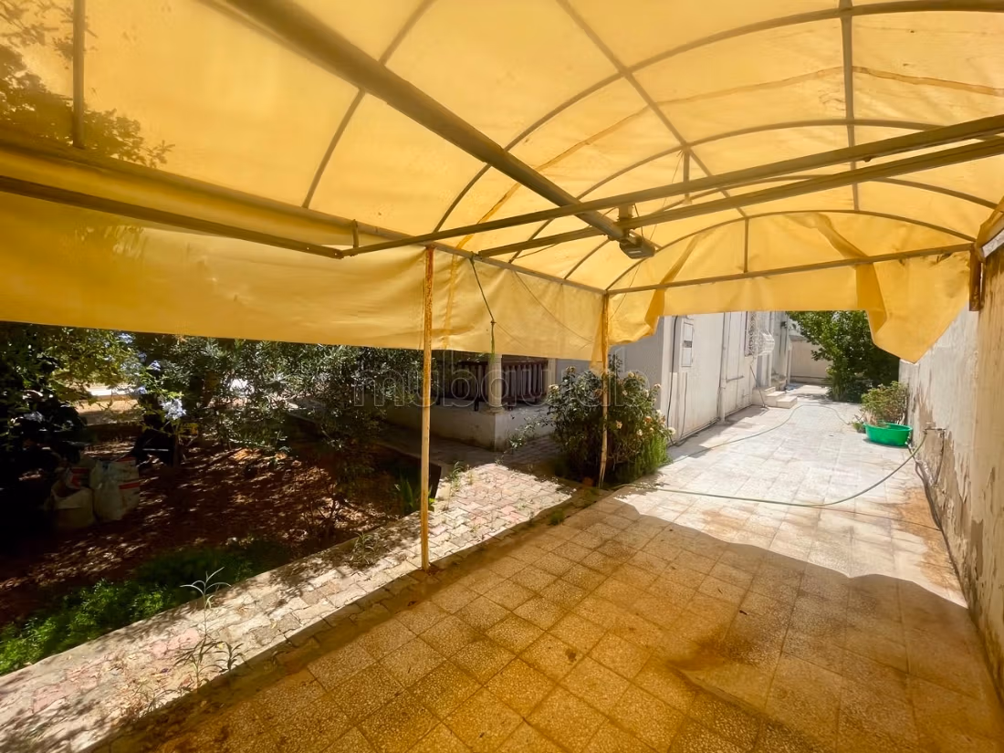 Villa S5 con giardino, La Marsa