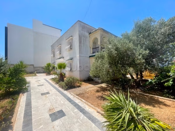 Villa S5 avec jardin, La Marsa