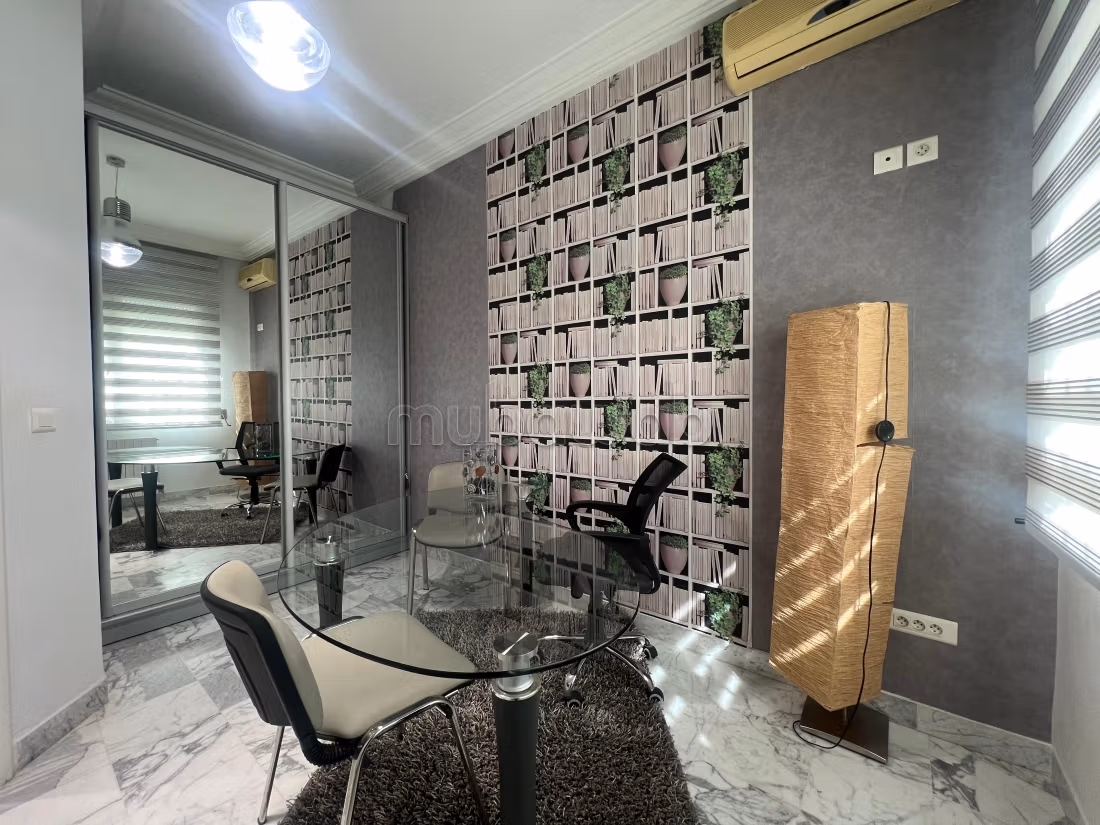 A vendre une villa à Ennasr