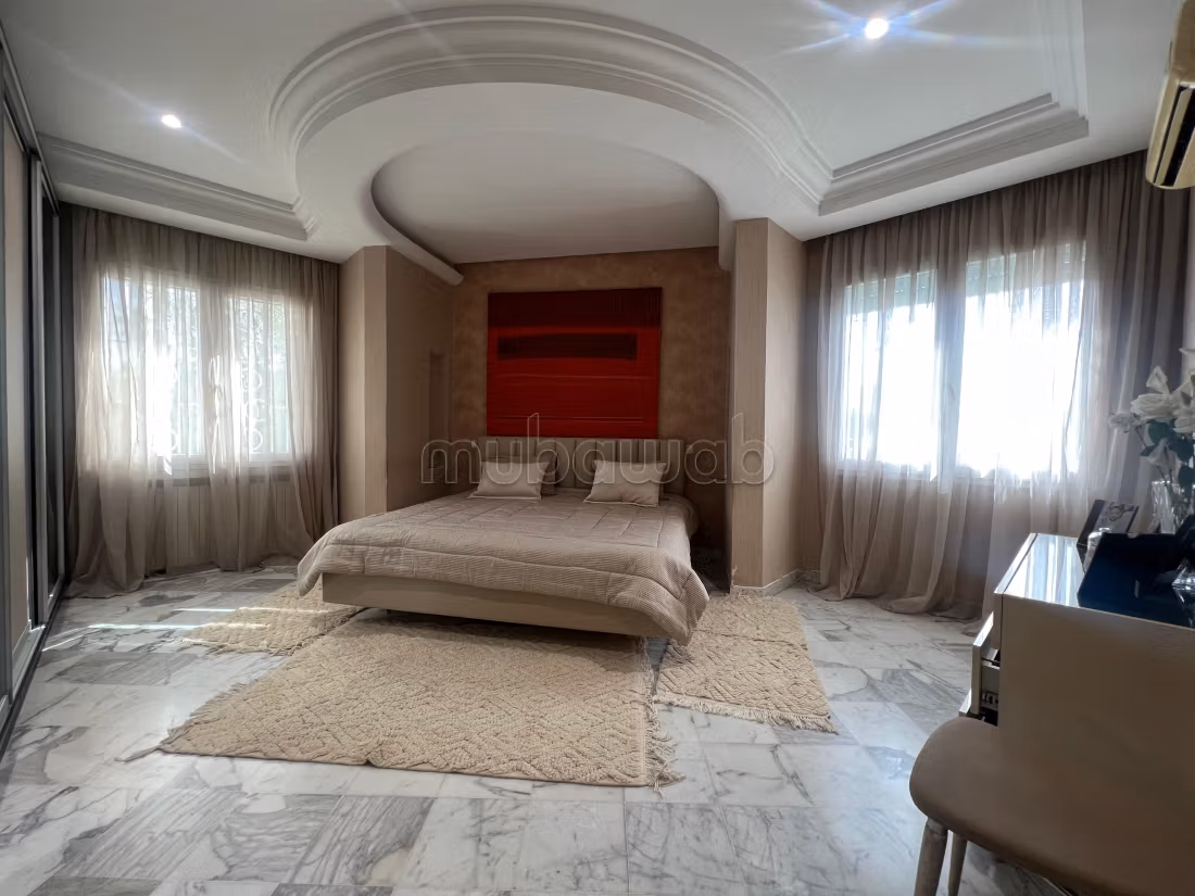 A vendre une villa à Ennasr